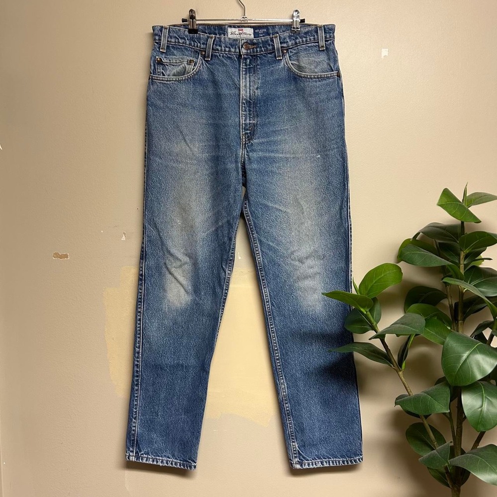 Vintage 90s Levis 540 Relaxed Fit Jeans Faded Blue 35x32.5